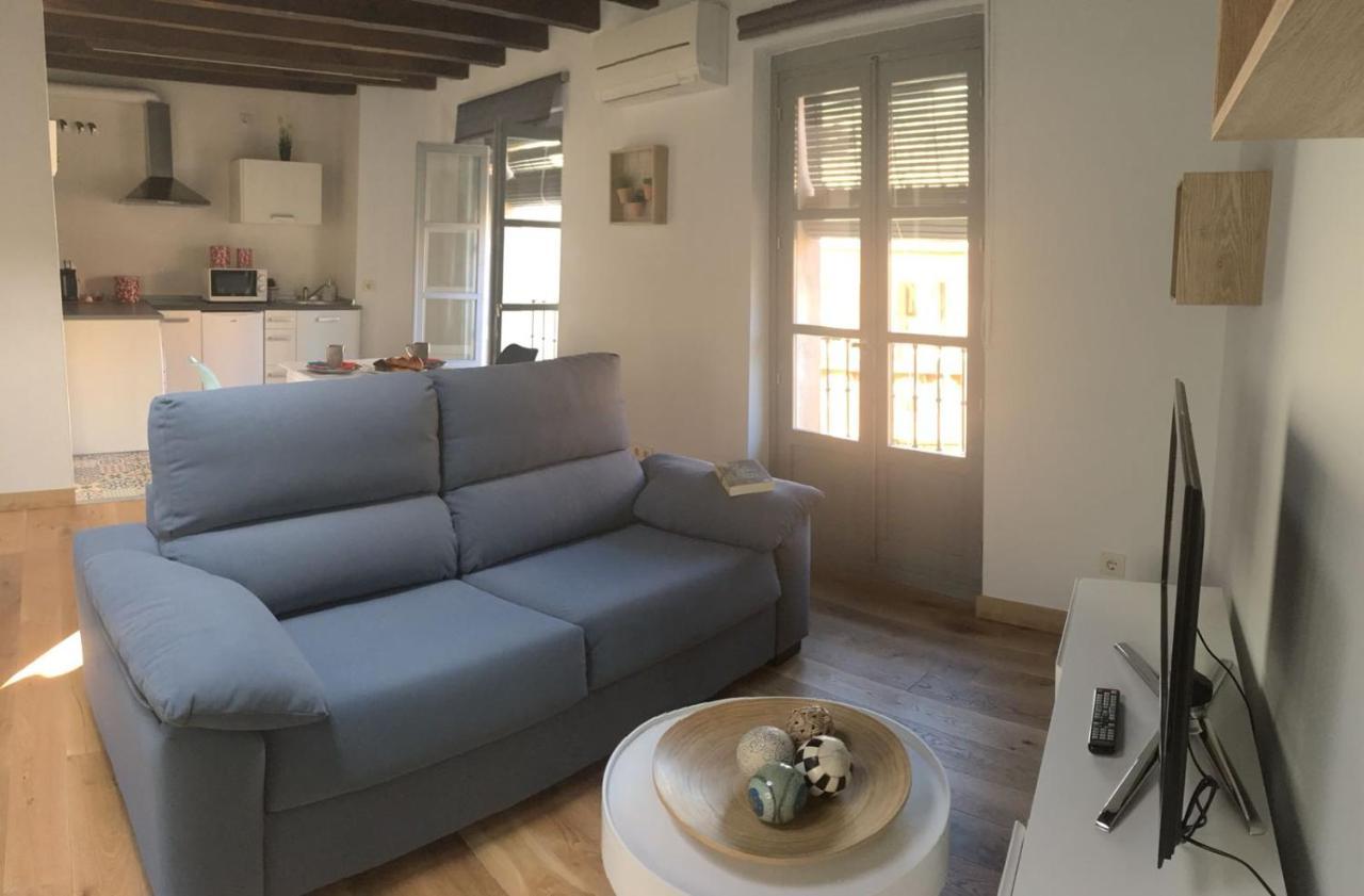Aldaba Apartamentos Toledo Exteriör bild